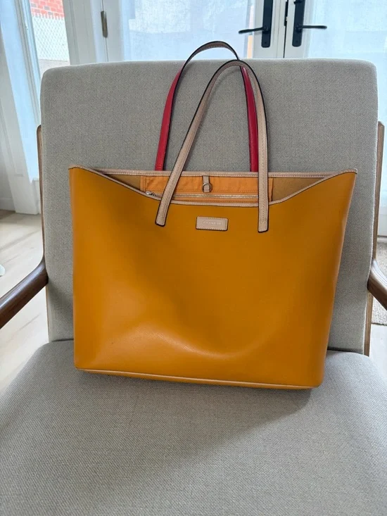 coach park metro shoulder tote bag f24341 pumpkin yellow sarifiano leather - Picture 1 of 14